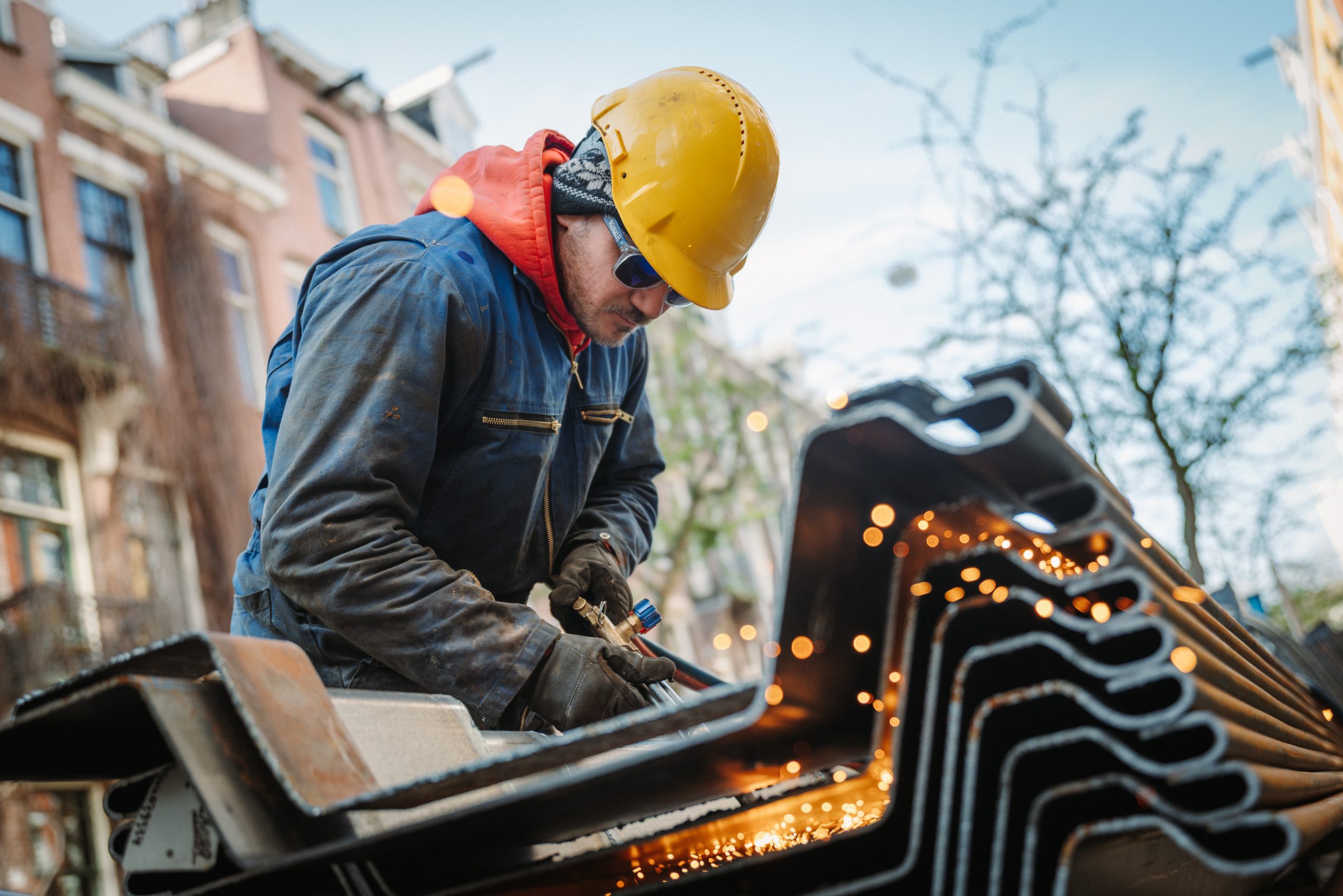 Bouwcon is toonaangevend in funderingen en kelderbouw en dé specialist in Prefab kelderbouw Amsterdam.